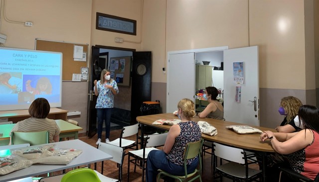 El Colegio de Enfermería pide mantener ventilar las aulas ante el inicio del curso sin restricciones