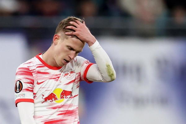 Dani Olmo estará seis semanas de baja por una rotura parcial del ligamento interior izquierdo