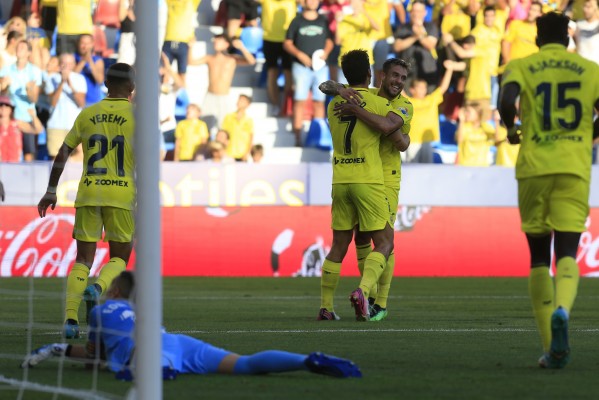 El Villarreal arrolla al Elche