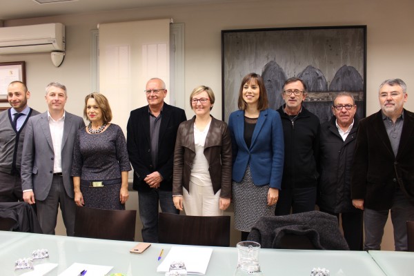 Frente común de Consell, alcaldes y empresarios por el Tren de la Costa