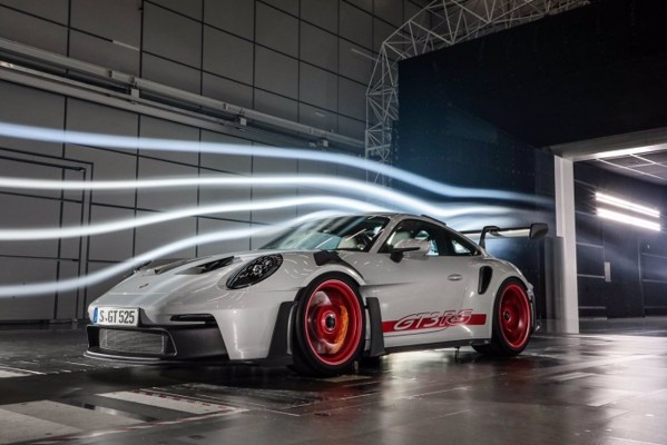 Porsche lanza en España el nuevo 911 GT3 RS, con una potencia de 525 caballos