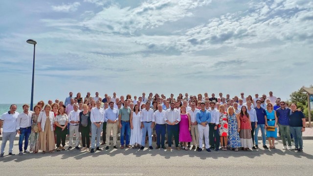 Conjura en la comida de verano del PP valenciano y murciano: 
