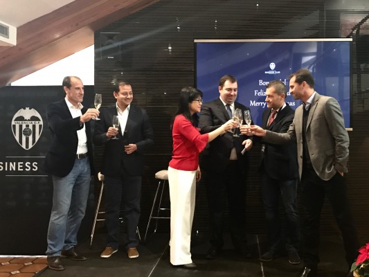El Miracle de Bodegas Vicente Gandía elegido vino oficial del Área VIP del Valencia CF