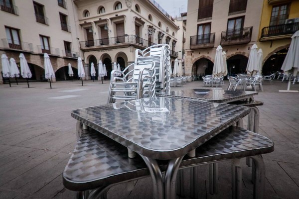 La hostelería y los locales de ocio de Vila-real cerrarán una hora más tarde durante las fiestas