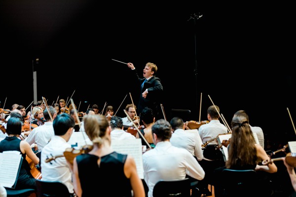 L'Orquestra de València dona vida a 'Les cançons d'un camarada errant' de Mahler 