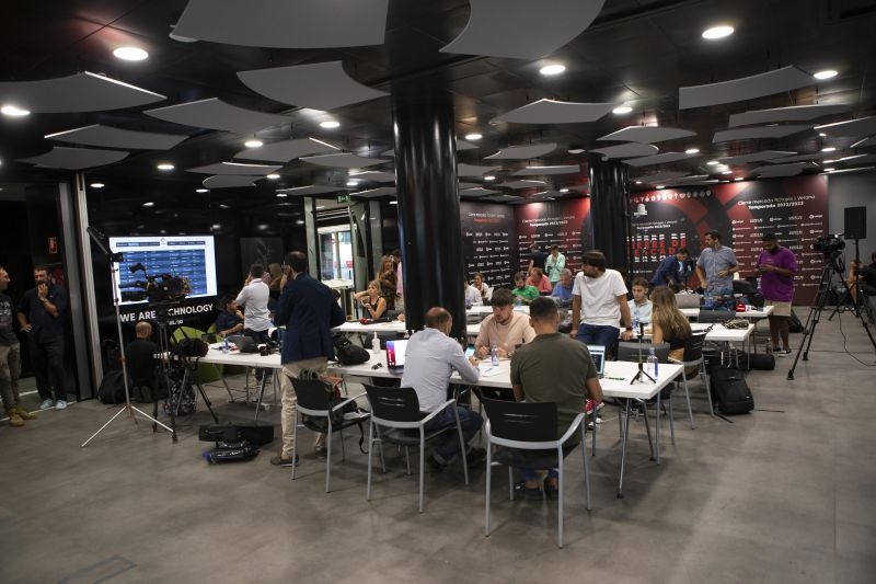 LaLiga abre sus puertas para acercar la emoción del cierre del mercado de fichajes
