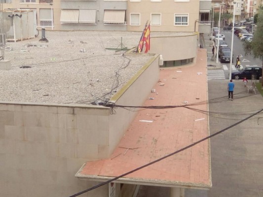 El Altet Decide denuncia un progresivo deterioro del centro social de la pedanía