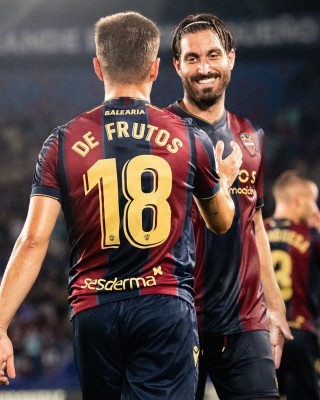 El Levante confirma que De Frutos se queda y da por cerrada su plantilla