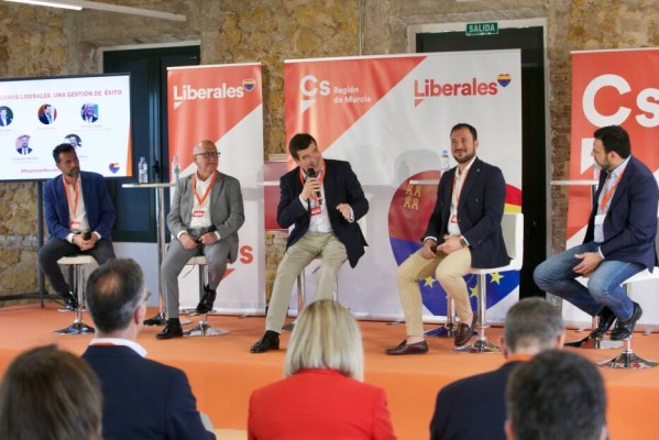 Los votos naranjas decidirán varias Alcaldías