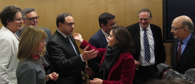 Montoro desoye otra vez a la Autoridad Fiscal e impone un déficit imposible para la Comunitat