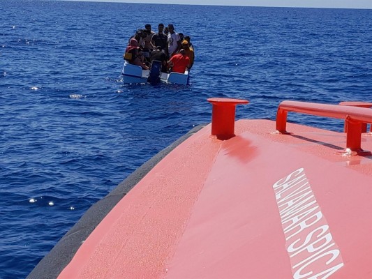 Los migrantes llegados a España de forma irregular en 2022 superan los 19.000