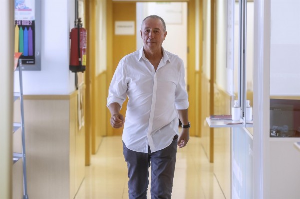Baldoví contrapone la vuelta al cole en Madrid a la de la Comunitat: 