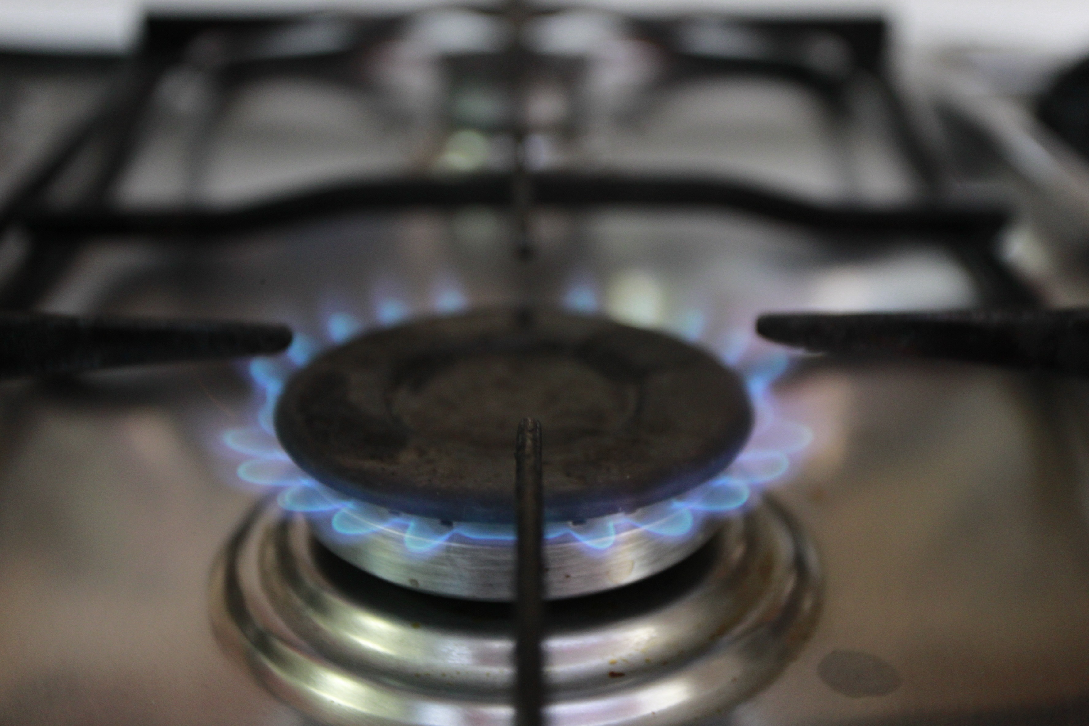 La rebaja del IVA del gas natural abaratará el recibo entre cinco y nueve euros, según Facua