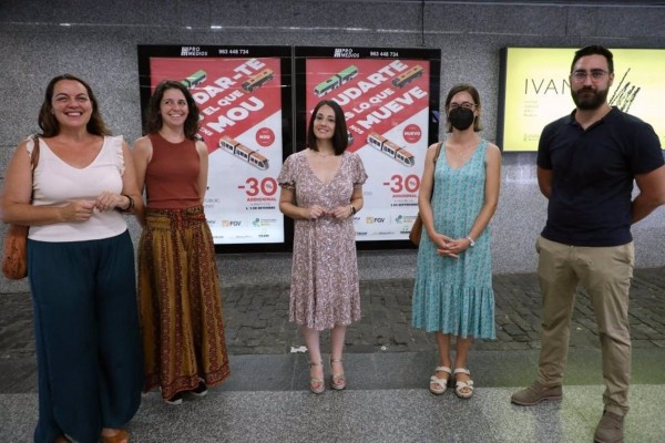 La reducción en el precio del transporte ahorrará hasta 800 euros a una familia de 4 miembros
