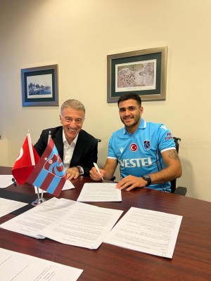 Oficial: Maxi Gómez ya es jugador del Trabzonspor