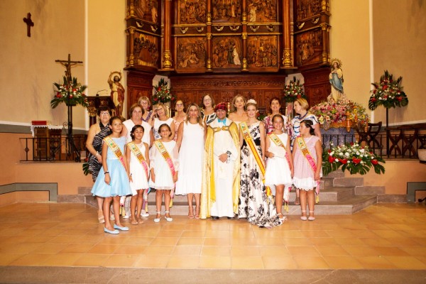 Vall d'Alba rinde homenaje a su patrona, la Inmaculada Concepción