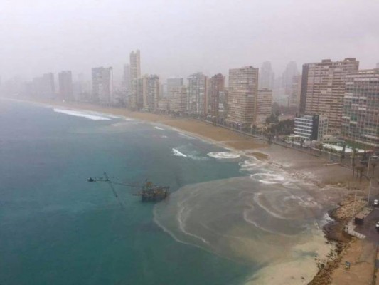 L'Alfàs, La Nucía y Altea, sin agua potable a consecuencia de la gota fría