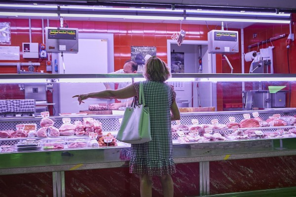 La facturación del comercio minorista desciende un 3,1% en la Comunitat Valenciana durante julio