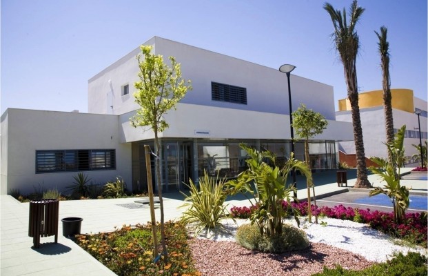 El fondo de Pedro Alcaraz compra un colegio privado en Almería y tantea otros dos en Madrid