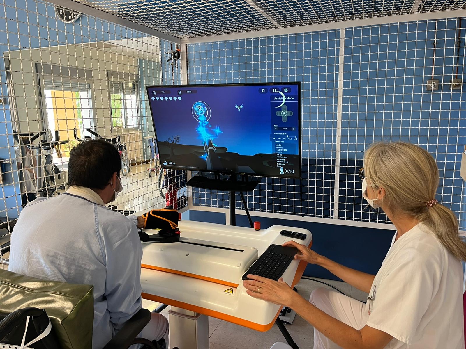 La Magdalena incorpora la rehabilitación robótica de miembros superiores para pacientes con daño cerebral