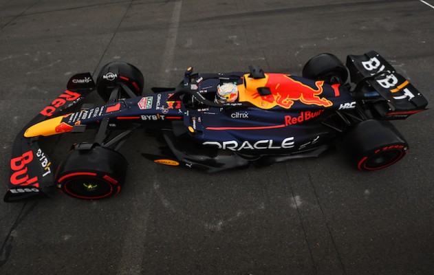 Verstappen refuerza más su liderato al ganar delante de Pérez y Sainz en Spa
