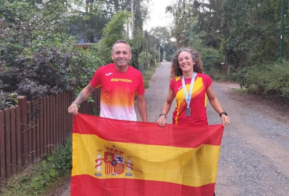 Maki Ferrándiz es subcampeona del mundo F50 de 100 kilómetros en Berlín 