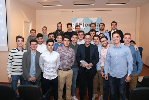Los alumnos de Ingeniería de la Florida Universitaria trabajarán en un brazo robótico
