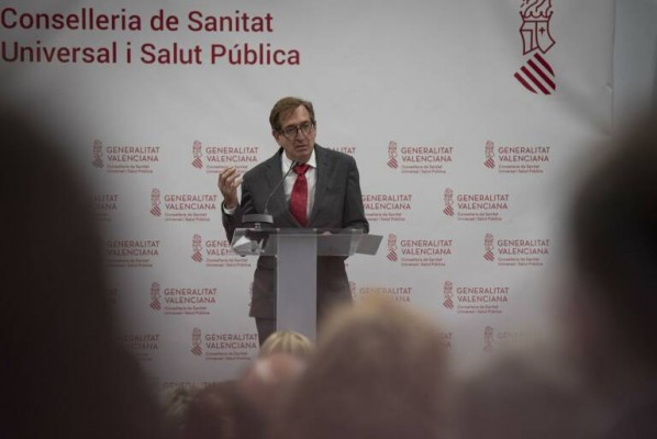 Sanidad destina 560 millones de euros para adquisición de medicamentos para hospitales