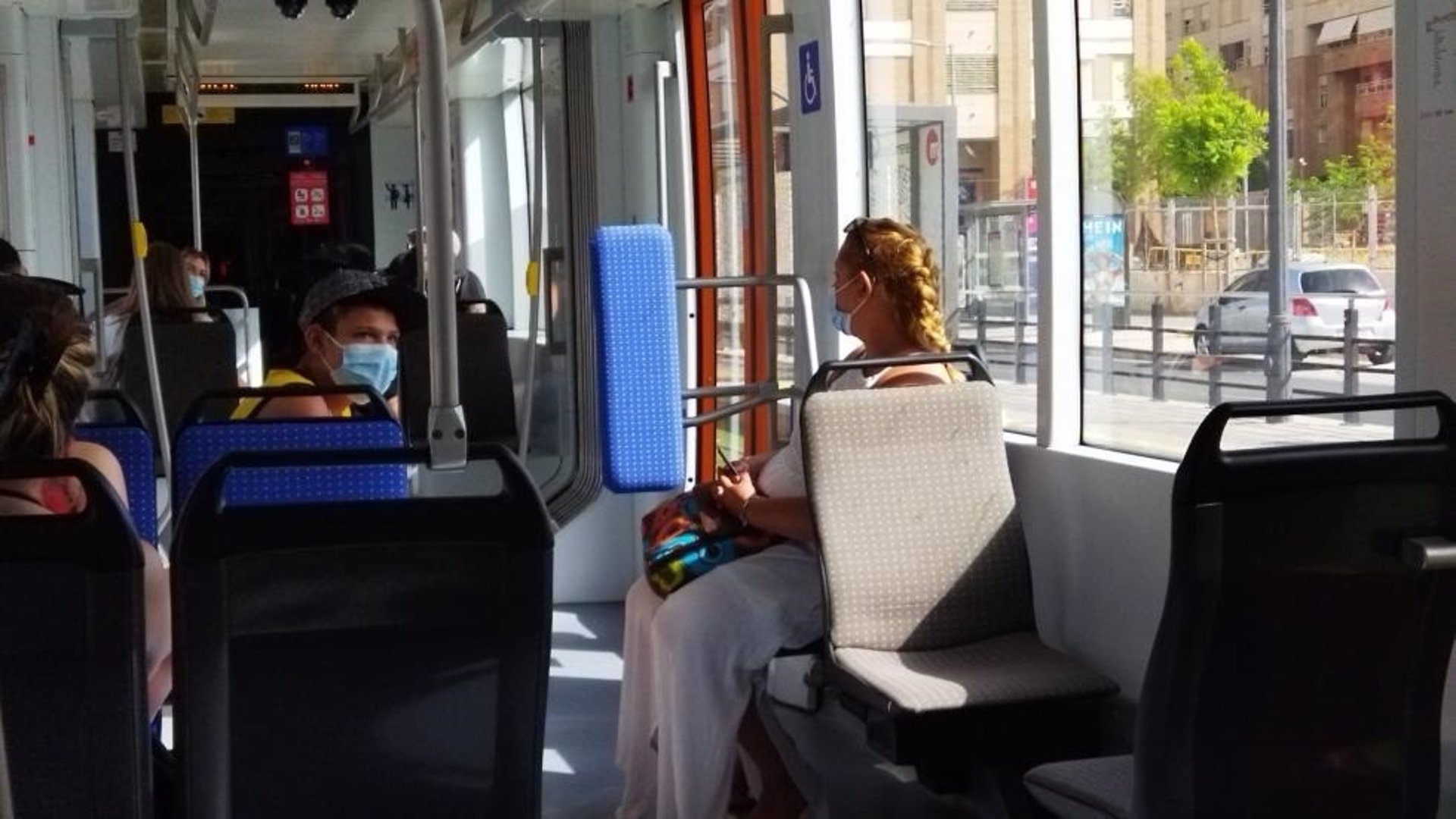 El Consell hará efectiva la reducción adicional del 30% en abonos de transporte el 1 de septiembre