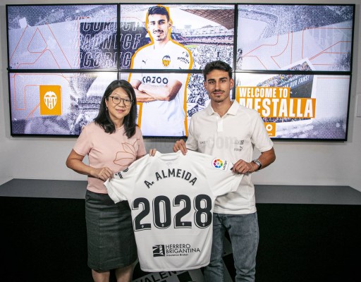Oficial: André Almeida nuevo fichaje del Valencia CF 