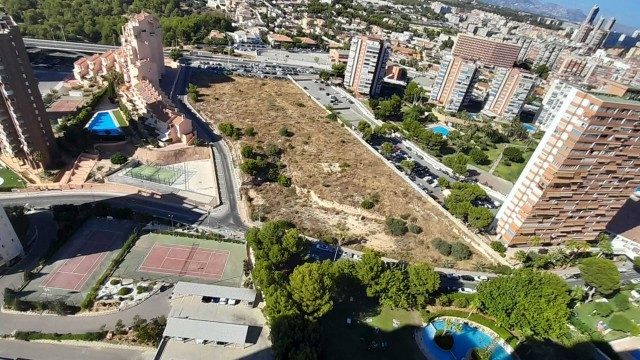 Benidorm crea un nuevo parking disuasorio con 415 plazas en Poniente  