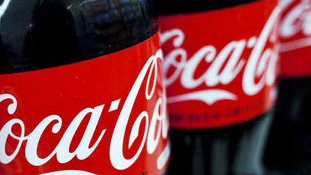 Un libro sobre curiosidades documenta el origen valenciano de la Coca-Cola
