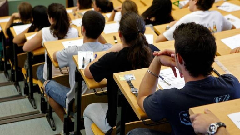 La Generalitat recurrirá la suspensión de obligatoriedad de ámbitos en 1º ESO
