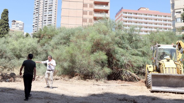 Benidorm suma 400 plazas gratuitas más en Levante con la apertura de un nuevo aparcamiento en la calle Jaén 

