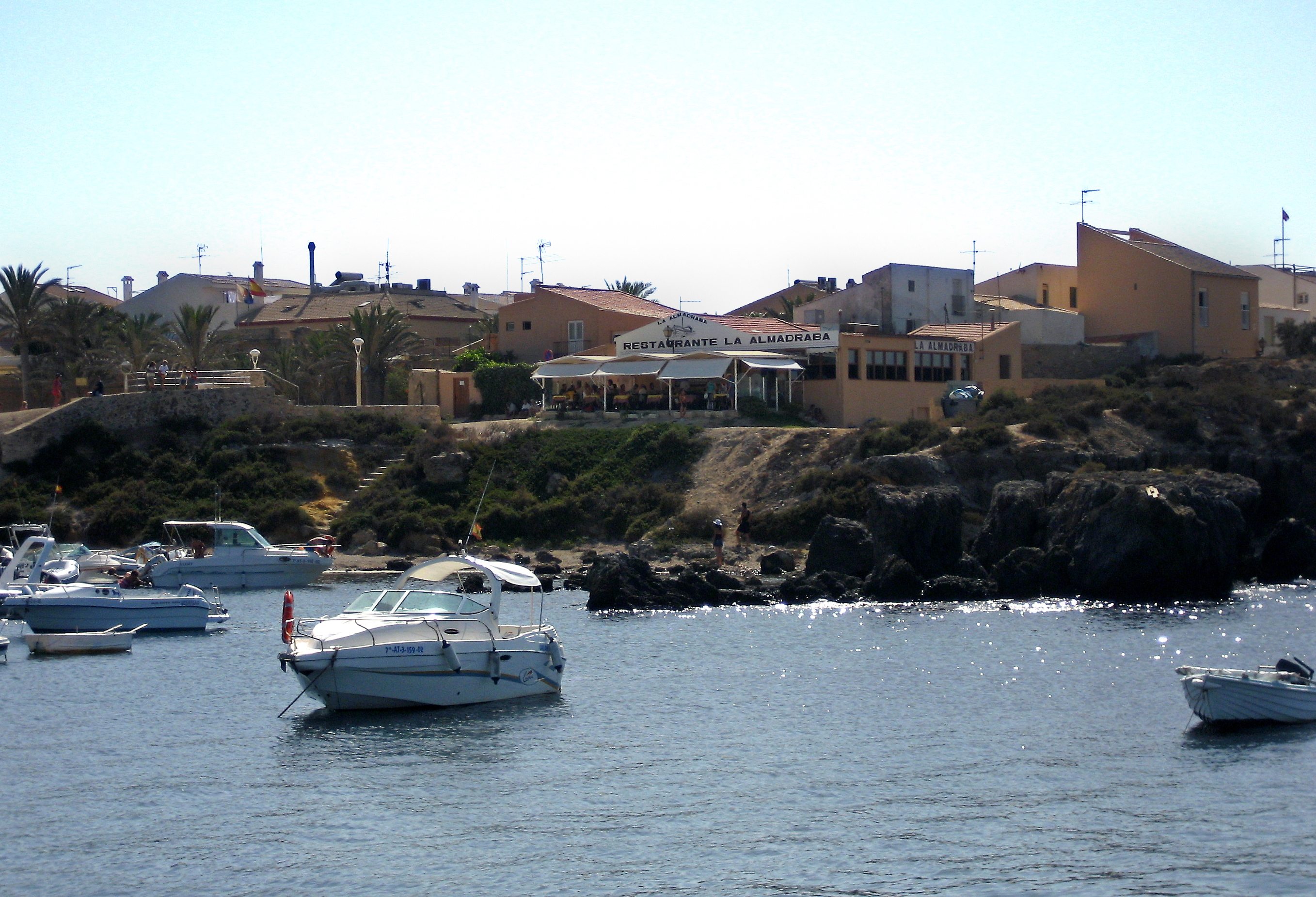 Los turistas de la Costa Blanca gastan el 12,6 % más hasta septiembre