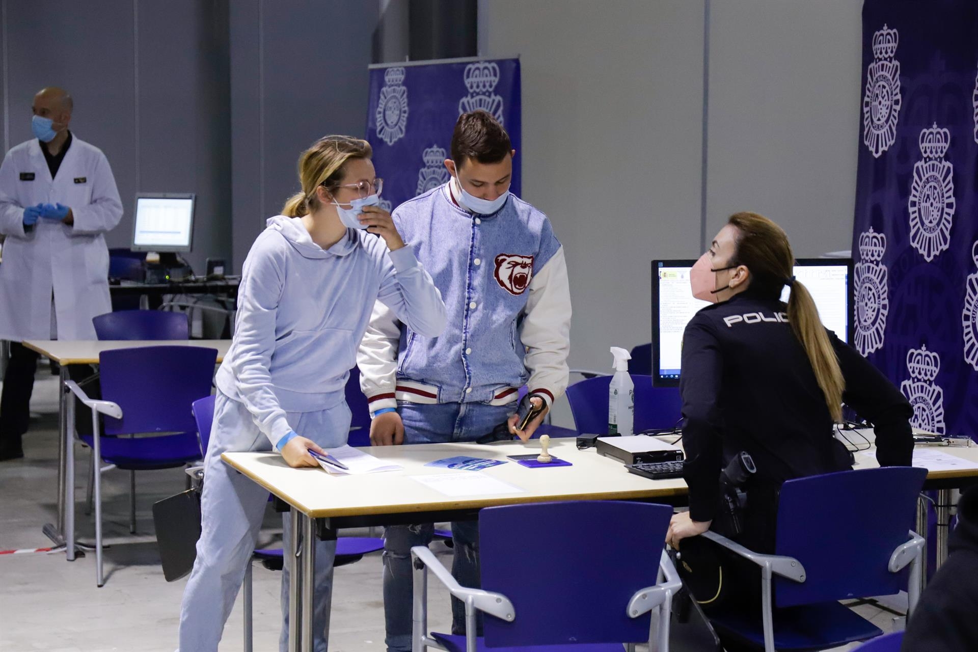 La Comunitat lidera la tramitación de protecciones temporales a refugiados de Ucrania tras seis meses de guerra