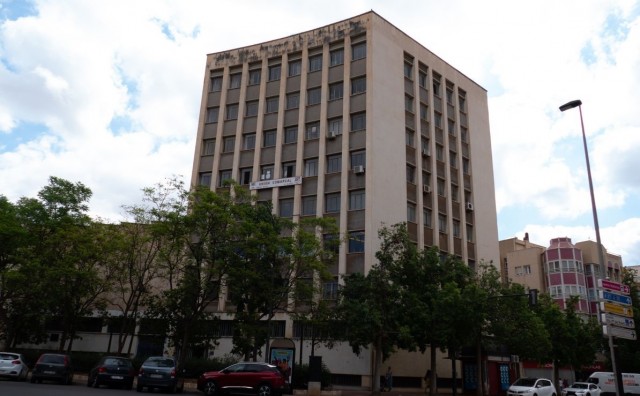 Urbanismo pide al Ministerio de Trabajo que repare la fachada del edificio de UGT en Cartagena