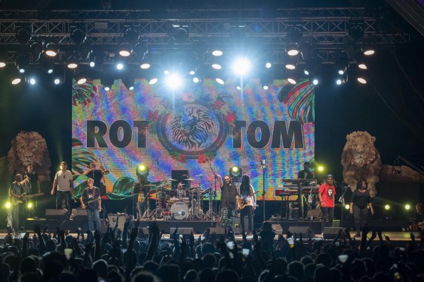 Burning Spear despide por todo lo alto el Rototom del 'reencuentro'
