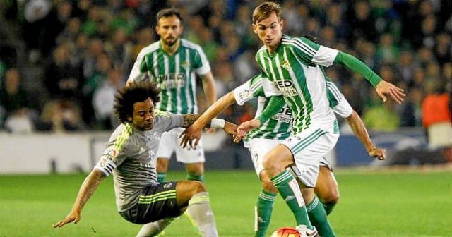 El Elche regresa mañana al trabajo con el alta de Fabián Ruiz