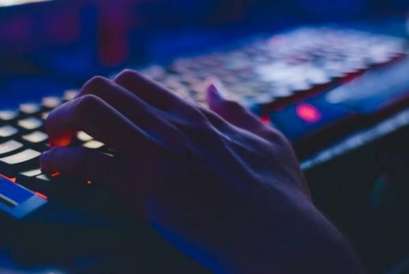 Deshabilitar las conexiones inalámbricas y otras recomendaciones sobre ciberseguridad