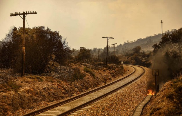 Fiscalía instó en mayo a reforzar la vigilancia y los controles en líneas de tren ante posibles incendios