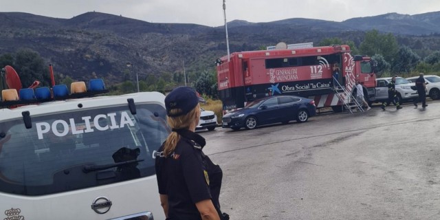 Los desalojados en Vall d'Ebo regresan a sus casas reconfortados porque no han ardido los pueblos