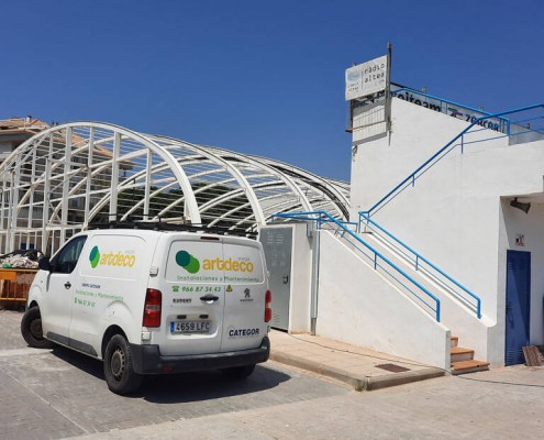 Categor vuelve a paralizar las obras de la piscina de Altea: el Ayuntamiento busca la cesión del contrato