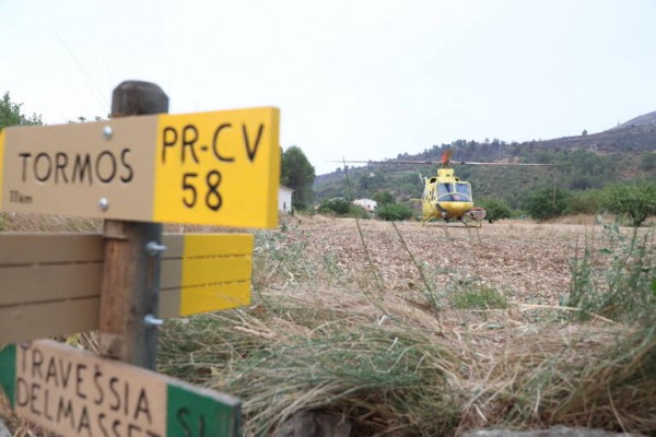 No hay llamas en ningún frente del incendio de la Vall d'Ebo
