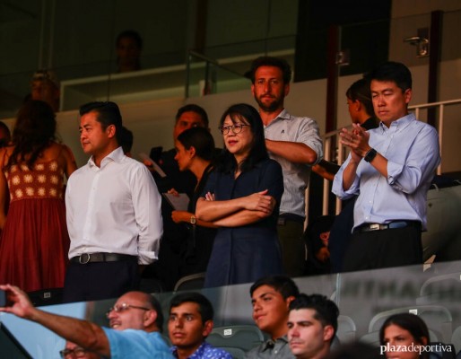 Layhoon vuelve a la presidencia del Valencia y Kiat Lim, hijo de Peter, será nuevo consejero