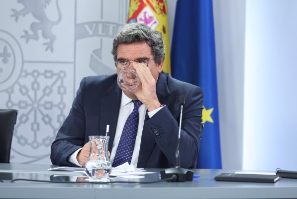 La Seguridad Social estima que agosto cerrará con 187.000 cotizantes menos en afiliación media
