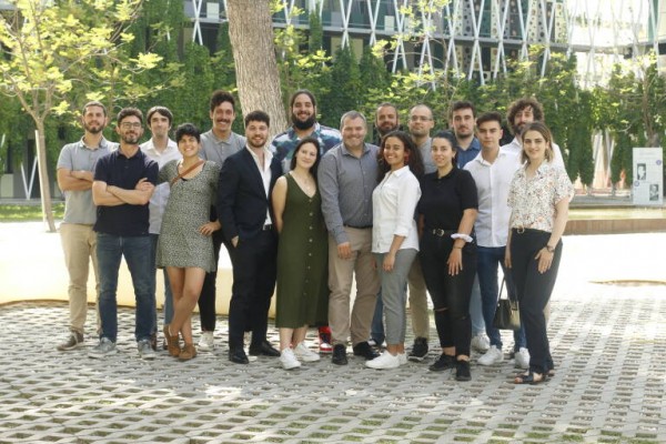 Una empresa murciana digna de estudio: el fundador de Slang Digital da lecciones en el MIT