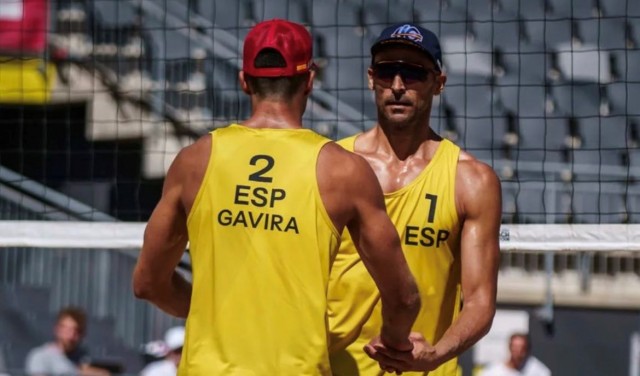 Herrera y Gavira debutan con victoria en el Europeo