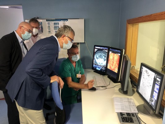 Un programa pionero de La Arrixaca permite mejorar la calidad de vida de pacientes en hemodiálisis

