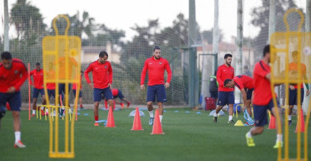 Ghilas se recupera de un proceso vírico y se entrena con el equipo